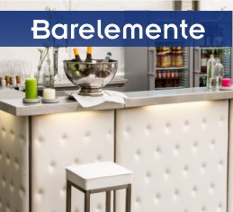 Exklusive Barelemente mieten in Erding - Eventmöbel Verleih Neuwertige weiße Barelemente mit Edelstahl-Arbeitsfläche, Kühl-Hochschrank und passendem weißen Barhocker für Firmenevents.